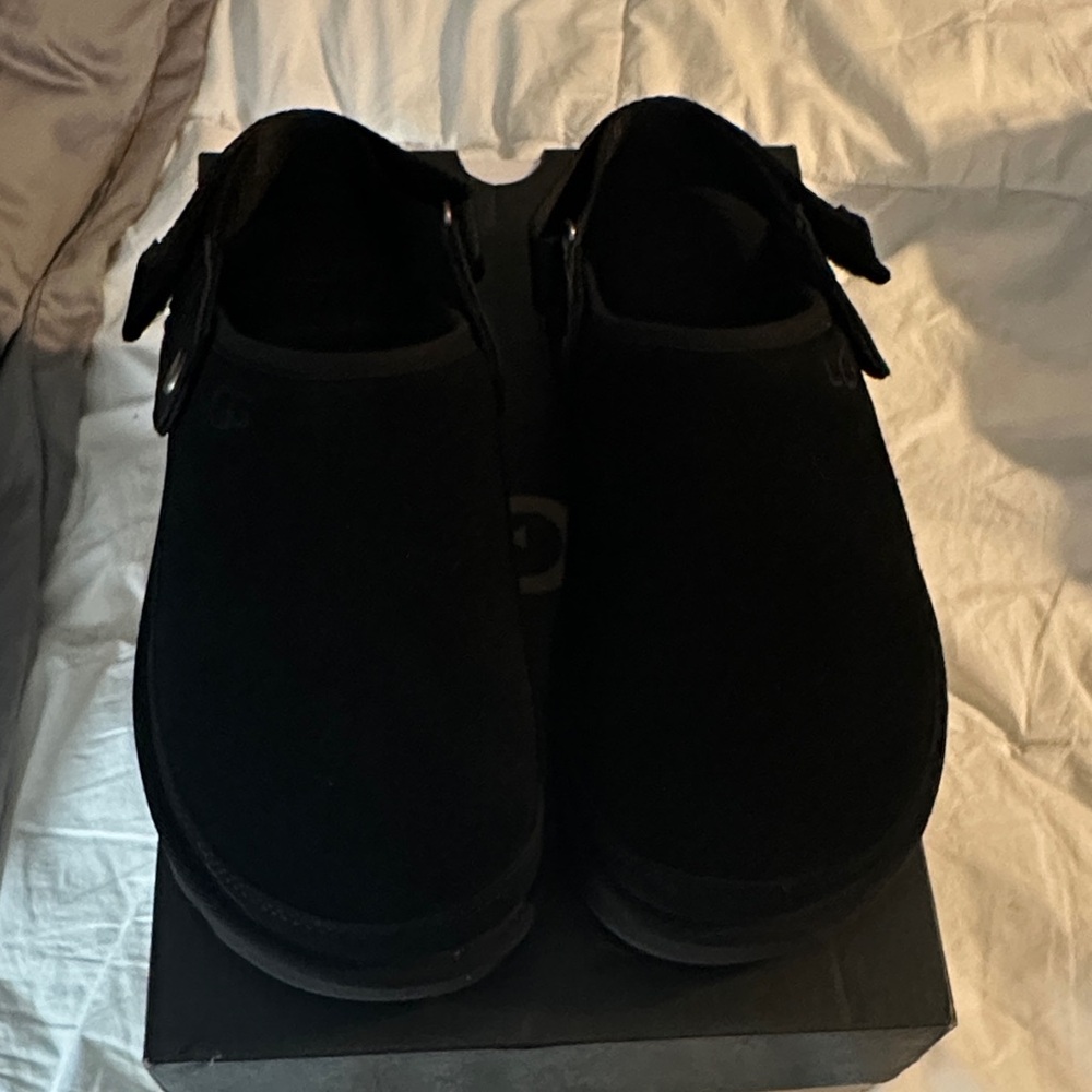 Ugg Gold Coast clogs